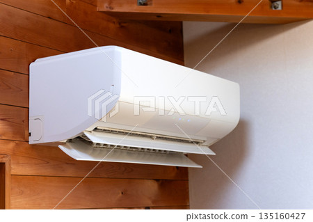房間裡有空調… 135160427