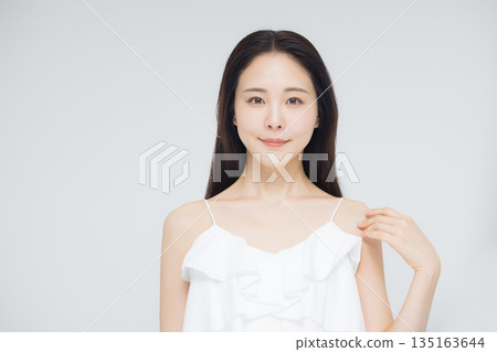 Beauty model young woman 135163644