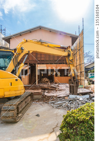 老木屋拆除現場 老木屋拆除現場 135168584