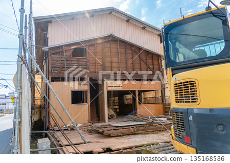 老木屋拆除現場 老木屋拆除現場 135168586