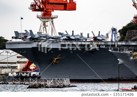 The USS George Washington, a nuclear-powered aircraft carrier carrying fighter jets, is moored at Yokosuka Naval Base in Kanagawa Prefecture. The USS George Washington, a nuclear-powered aircraft carrier carrying fighter jets, is moored at Yokosuka Naval Base in Kanagawa Prefecture. 135171486