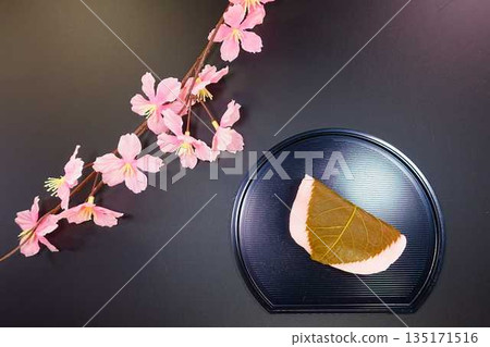 Sakura mochi Sakura mochi Sakura mochi 135171516