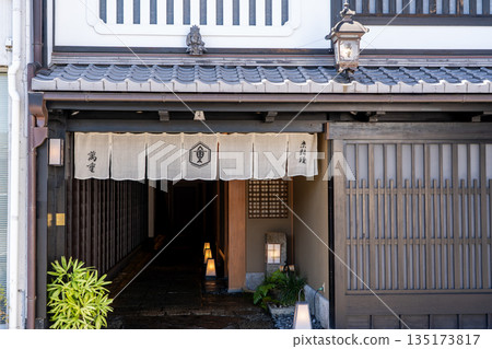 Japanese Cuisine Kyoto Cuisine Manju Main Branch (Serving the finest delicacies in Nishijin, the heart of Kyoto culture) Located in Nishikyo Ward, Kyoto City, Omiya-dori Imadegawa-agaru Japanese Cuisine Kyoto Cuisine Manju Main Branch (Serving the finest delicacies in Nishijin, the heart of Kyoto culture) Located in Nishikyo Ward, Kyoto City, Omiya-dori Imadegawa-agaru 135173817