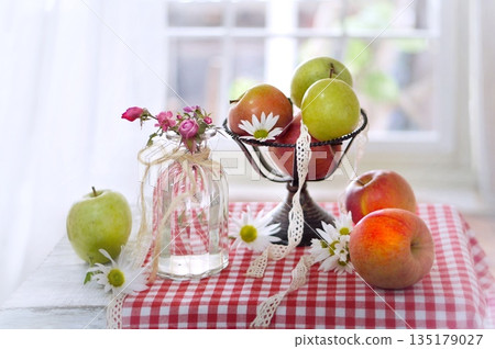 Apples and Roses 135179027