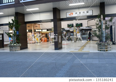 門松、伊勢市站 門松、伊勢市站 135180241