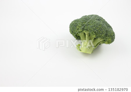 Fresh broccoli with dense buds 135182970