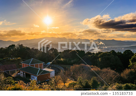 Terayama Recreation Square: Sunset and cityscape of Satsumasendai City seen from the observation deck 135183733