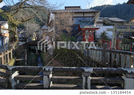 Gujo Hachiman 135184454