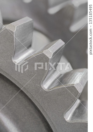 Group of gears 135185495