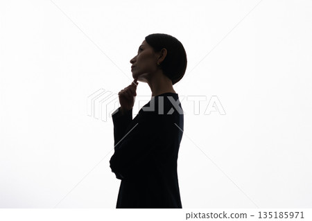 認為女商人 135185971