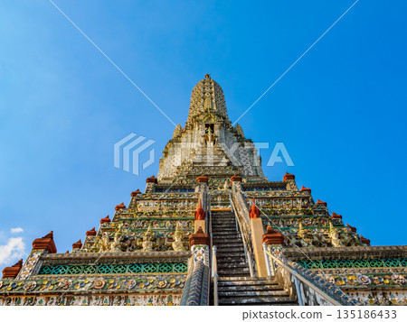 鄭王廟，曼谷，泰國的寶塔 135186433