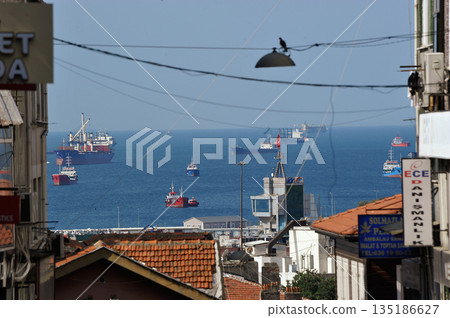 shopping streets in Istanbul 135186627