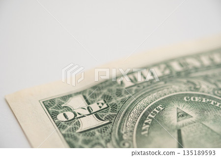 Image of a one dollar bill 135189593
