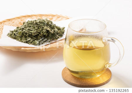 桑葉 茶葉 桑葉 茶葉 135192265