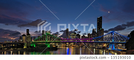 The skyline of Brisbane and the Story Bridge 135193010