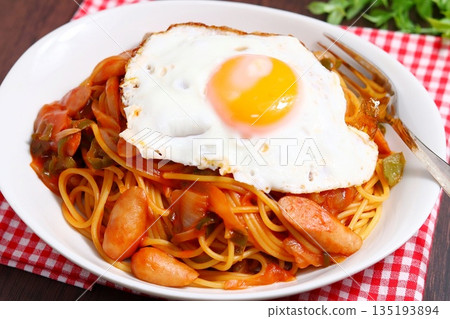 Old-fashioned Napolitan 135193894