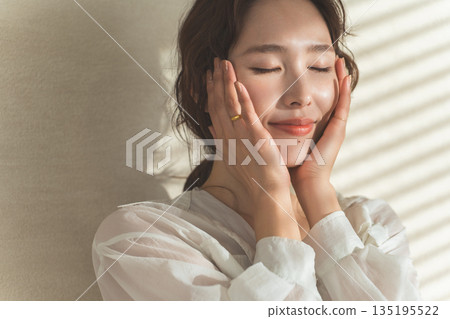 美麗、護膚、好肌膚、女性化妝圖片 135195522
