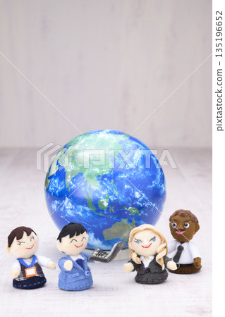 Image of international trade with businessman figures and a globe Image of international trade with businessman figures and a globe 135196652