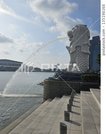 this is the symbol of Singapore, the Merlion.  135198168