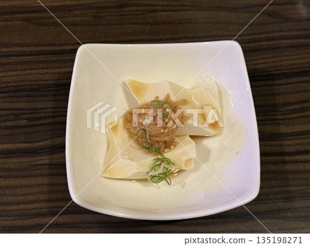tofu tofu 135198271