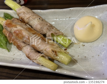 肉裹杏子鮑菇 135198274