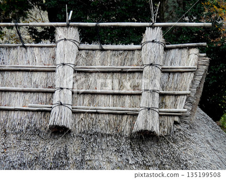 Thatched roof tangible folk cultural property Thatched roof tangible folk cultural property 135199508