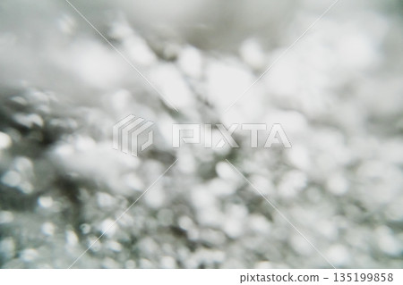 water, water surface, in the water 135199858