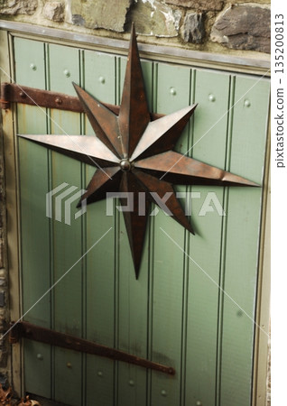 Antics in the vintage Fort 135200813