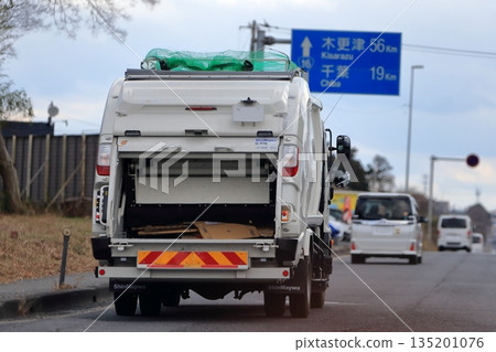 垃圾車(垃圾車)圖片 垃圾車(垃圾車)圖片 135201076