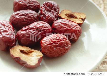 Jujube Jujube 135201246