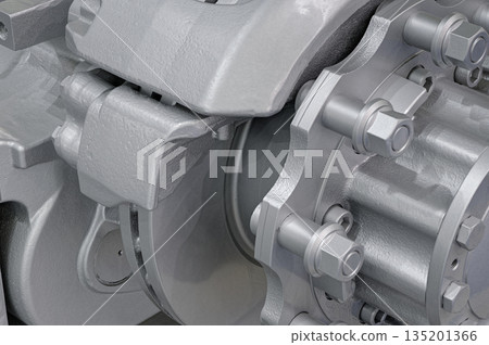 Car wheel hub and disc brake 135201366