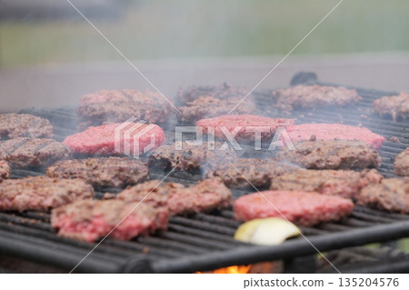 烤肉 135204576