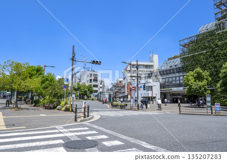 東京大田區大岡山站的都市風景 東京大田區大岡山站的都市風景 135207283