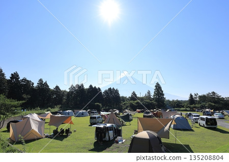 Mount Fuji seen from the sky 135208804