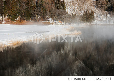 [Winter] Foggy Lake Nakatsuna [Omachi City] 135212821