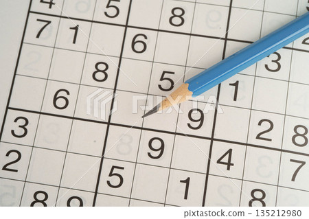 Puzzle game to play for keep brain younger. Puzzle game to play for keep brain younger. 135212980