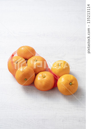 橘子 135213114