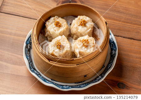 Steamed Shumai - A classic Chinese dim sum dish 135214079