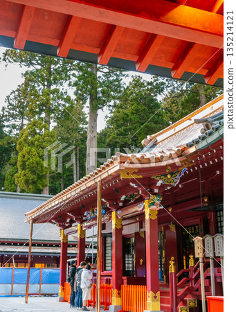箱根九頭神龍神社主神社新粉刷的參拜殿 箱根九頭神龍神社主神社新粉刷的參拜殿 135214121
