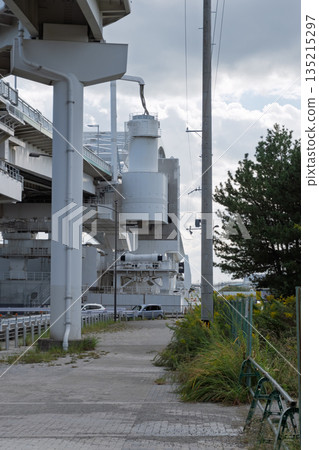世界首座浮式旋轉橋－夢舞大橋的巨大樞軸塔和可移動機構（土木工程/基礎設施） 135215297