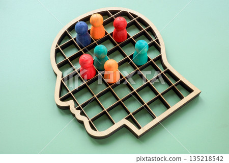 Diverse figures in head shape. Thought leadership and social influence. Diverse figures in head shape. Thought leadership and social influence. 135218542