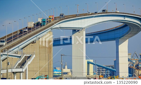 Port scenery: Namihaya Bridge 135220090