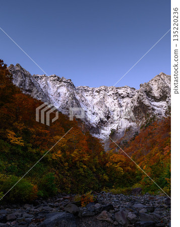 谷川岳 一倉澤 - 三層紅葉 谷川岳 一倉澤 - 三層紅葉 135220236