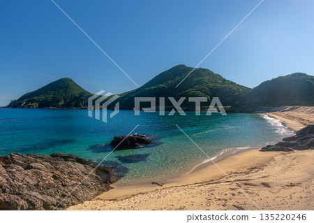 Isso Coast, a breathtaking view of Yakushima, the island where the gods reside (Summer) Isso Coast, a breathtaking view of Yakushima, the island where the gods reside (Summer) 135220246