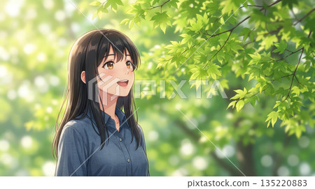 一位女子在蔥鬱的綠蔭中展望未來。 135220883