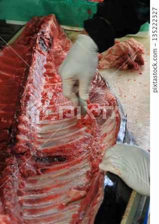 Bluefin tuna belly, the belly cut is removed 135222327
