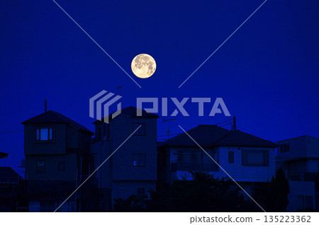 Dawn Moon Dawn Moon 135223362