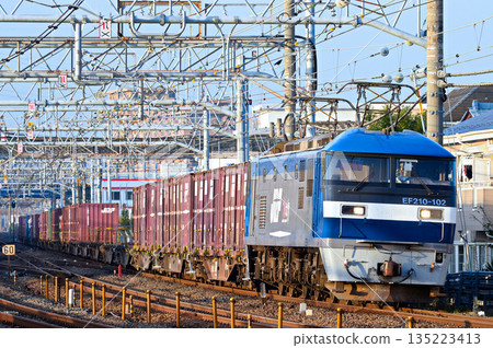 Ofuna Freight Train 135223413