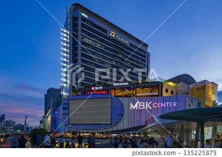 曼谷MBK中心 曼谷MBK中心 135225875