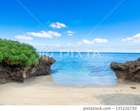 烏拉皮納海灘（沖繩縣波照間島） 135226730